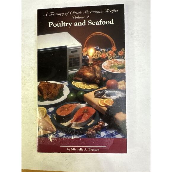 A Treasury Of Classic Microwave Recipes volume 1, 3, and 4 - Picture 6 of 7